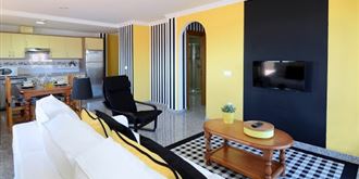 Apartamentos Nuria Sol 3* 